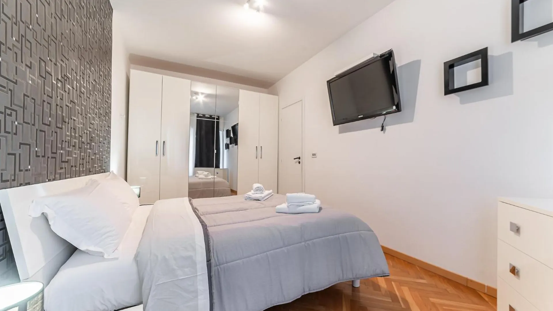 Apartment Desire Flat - Vatican City - Metro Cipro And Wifi Rome